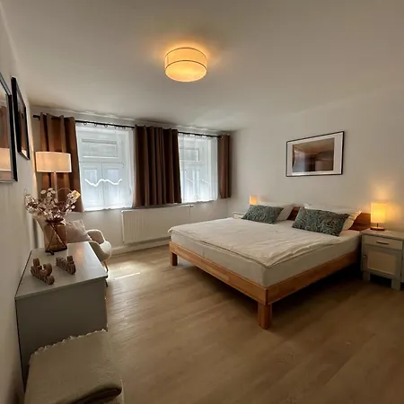 Ostrau, Neues Bad, Neue Kueche, Zentral, Sandstein-ferien, Terrasse Königstein an der Elbe