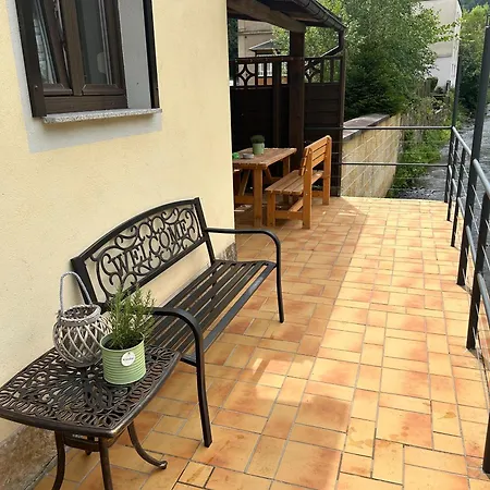 Ostrau, Neues Bad, Neue Kueche, Zentral, Sandstein-ferien, Gemeinschaftsterrasse Im Eg Apartament *